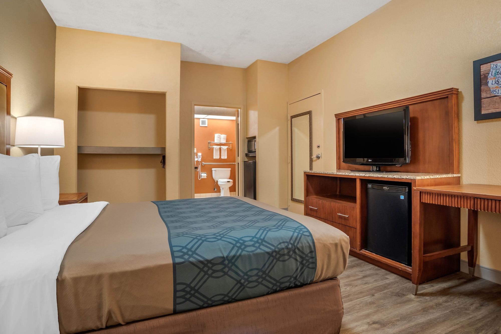 Econo Lodge Inn & Suites Foley-North Gulf Shores Eksteriør billede