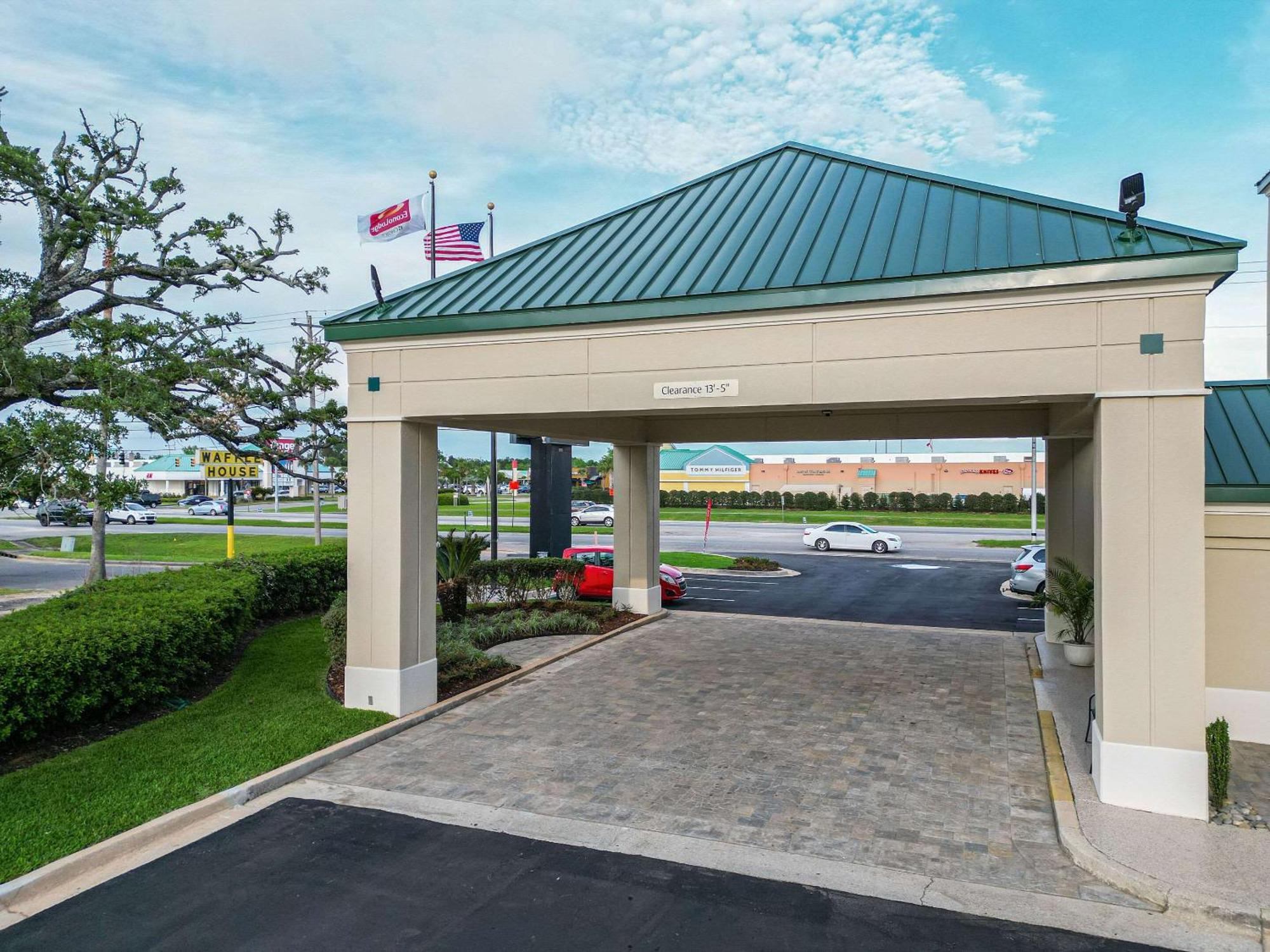 Econo Lodge Inn & Suites Foley-North Gulf Shores Eksteriør billede